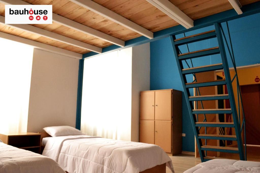 Bauhouse Backpacker Hostel Куенка Стая снимка